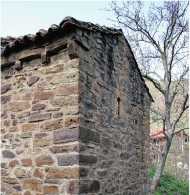 Ábside de San Andrés de Enterría