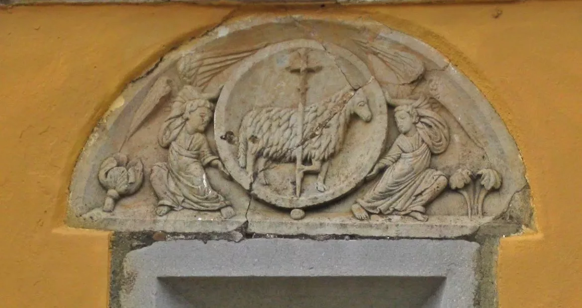 Restos del monasterio de San Julián en Ruiforco de Torío