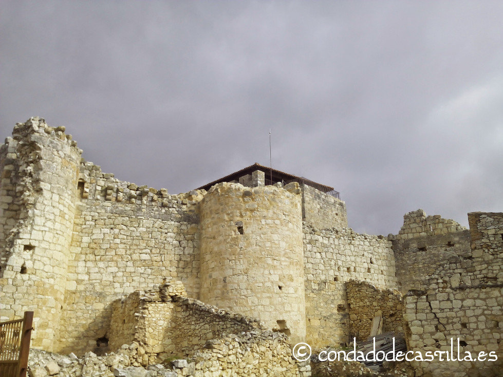 Restos del castillo de Haza