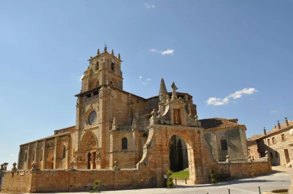 Colegiata de Sasamón