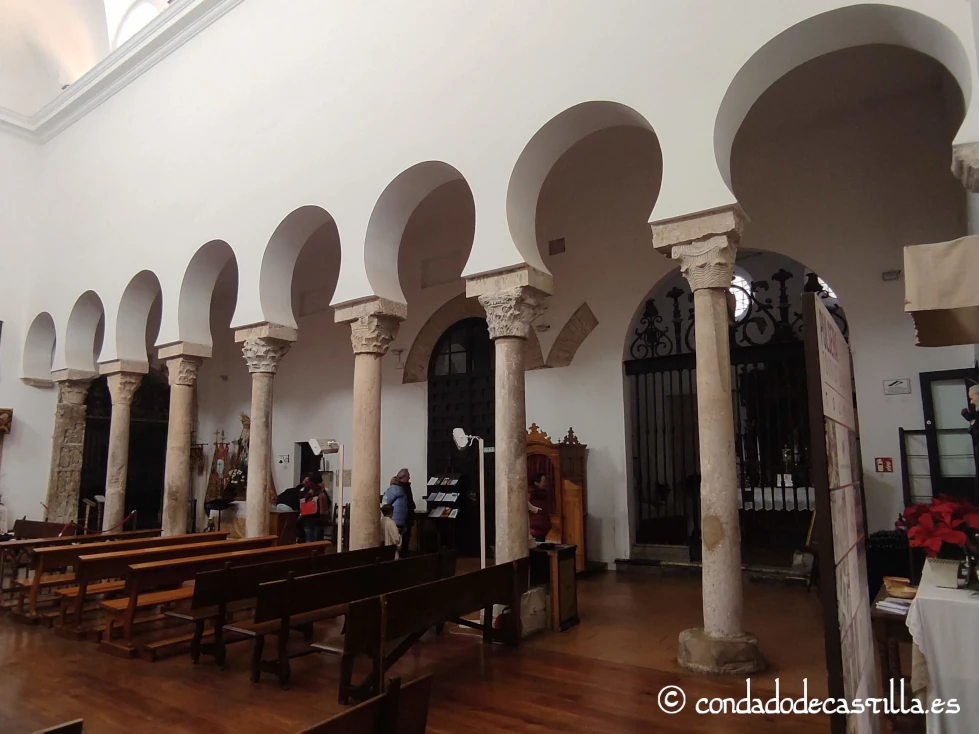 Interior de la mezquita de El Salvador (Toledo)