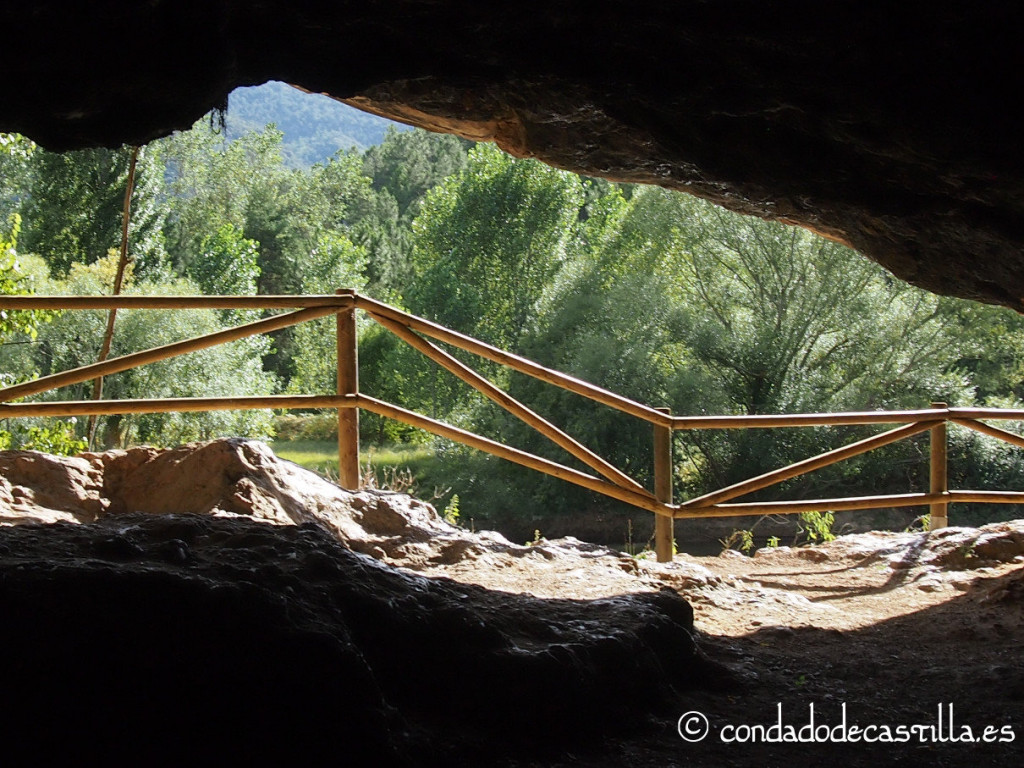 Cueva Grande de Cillaperlata