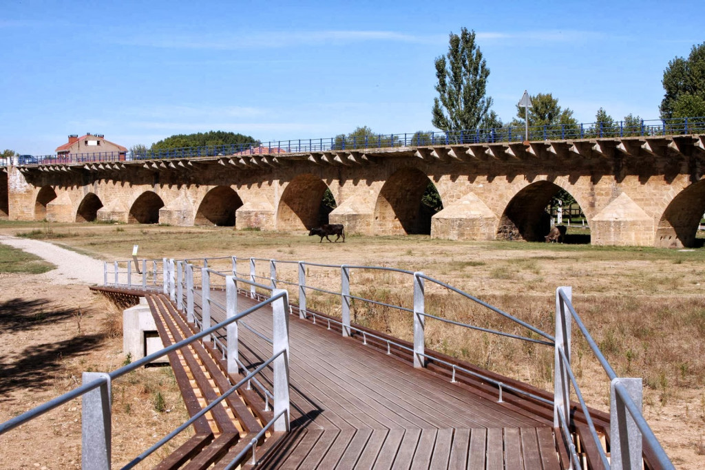 Puente Villarente (León)