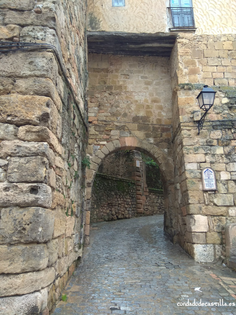 Puerta del Azogue o Ecce Homo de Sepúlveda