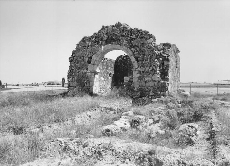 Ermita de Santa Cruz de Valdezate antes de su restauración