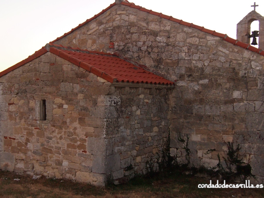 Ábside de la ermita de Montesclaros de Ubierna desde el noreste