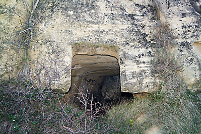 Entrada a la ermita de San Martín de Castilseco