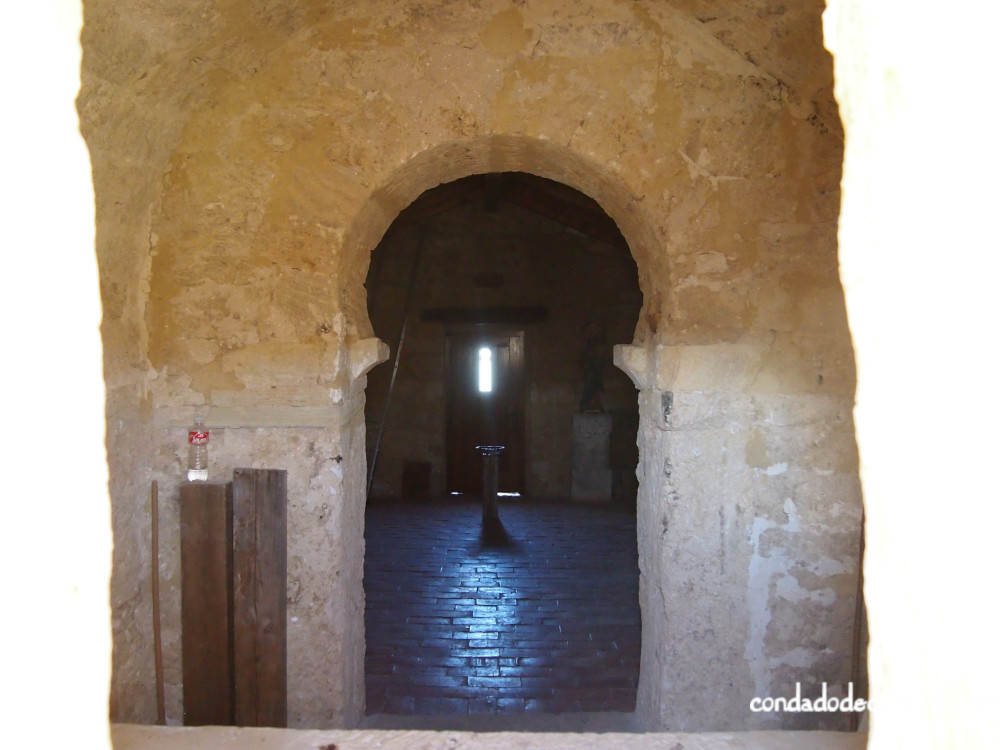 Interior de la ermita de Santa Centola y Elena