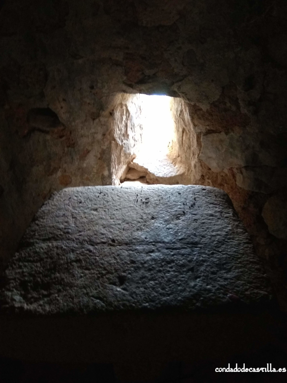 Ermita rupestre de San Juan Bautista de Socueva - Historia del Condado ...