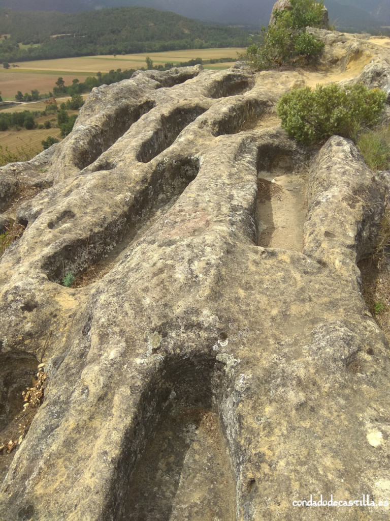 Necrópolis de la Peña de San Clemente en Quintana-María