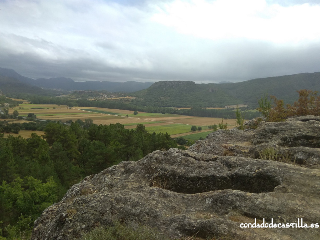Valle de Tobalina desde la Peña de San Clemente