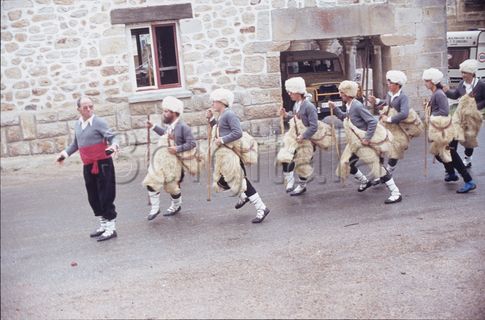 Cachimorro y danza de los pastores en Labastida (Álava)