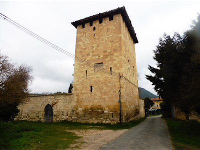 Casa Torre de los velasco en Valpuesta