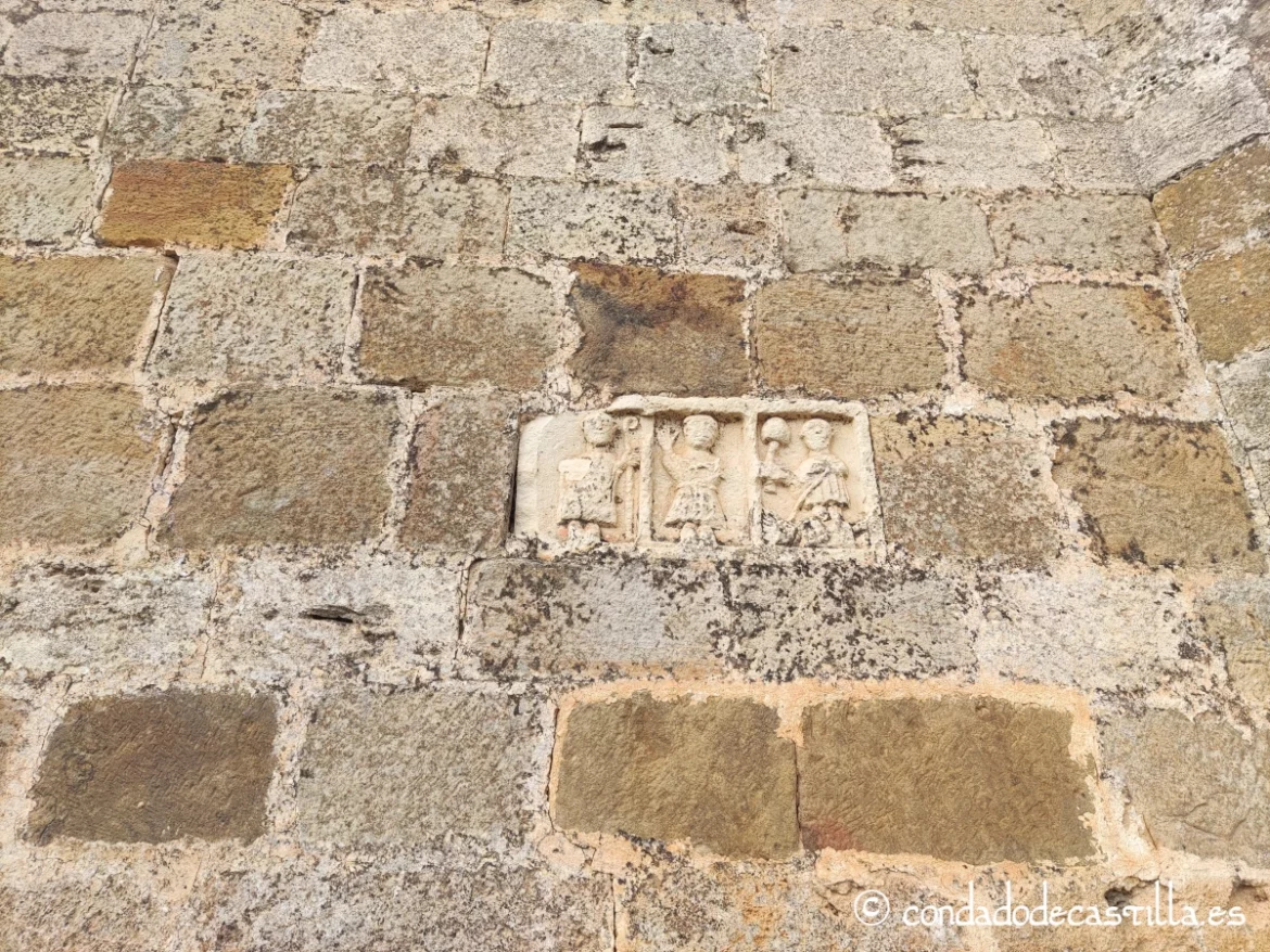 Relieve con posibles santos de Montorio