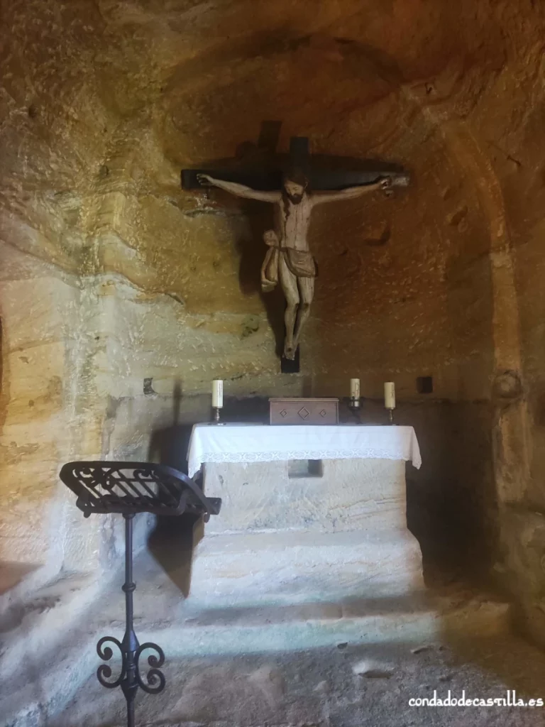 Cristo crucificado s. XVII. Ermita Santos Justo y Pastor de Olleros de Pisuerga