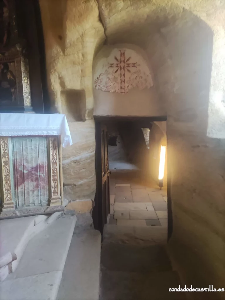 Acceso sacristía. Ermita Santos Justo y Pastor de Olleros de Pisuerga