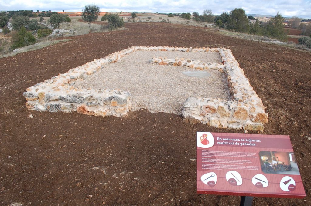 Vivienda con restos de actividad textil