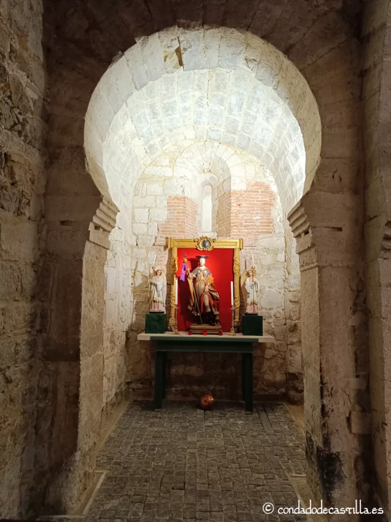 Capilla izquierda del ábside prerrománico de Santa María de Wamba