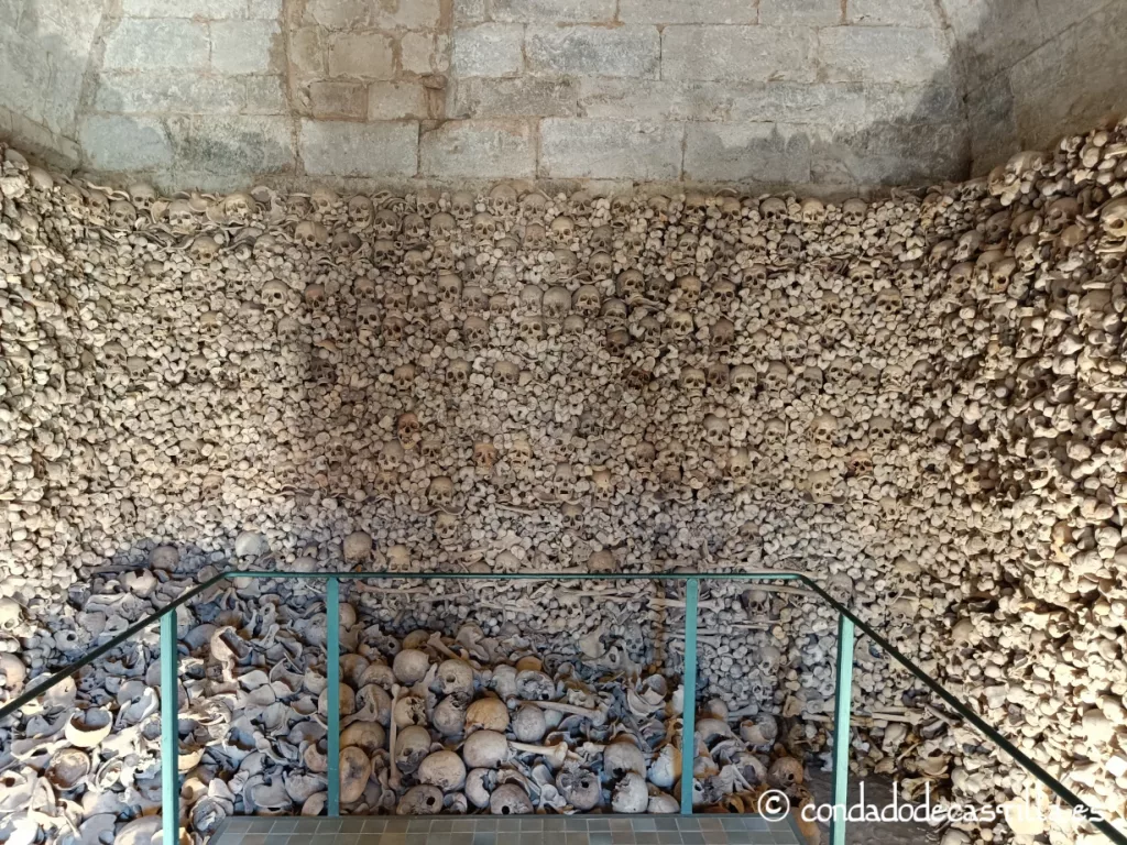 Osario de la iglesia de Santa María de Wamba